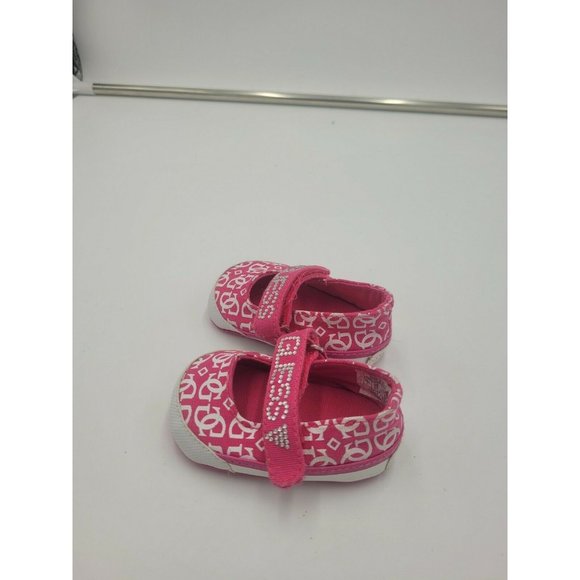 Guess Todler Shoes 0-3 Months. Size 1. Very Cute - Picture 2 of 5